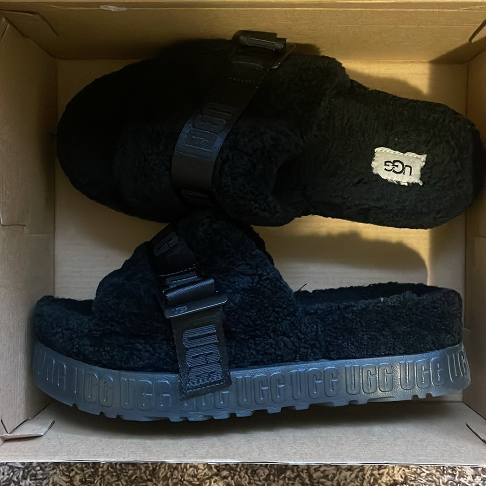 🌟UGG🌟 - Picture 2 of 6